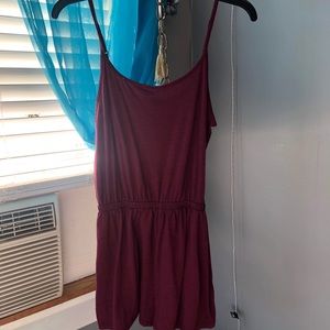 Basic maroon romper
